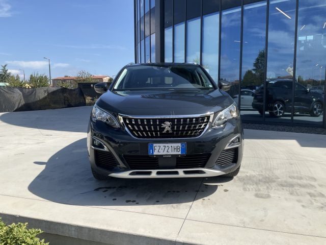 Peugeot 3008 PureTech Turbo 130 S&S Allure - foto 2 di 4