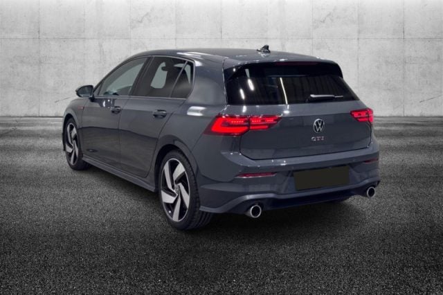 Volkswagen Golf 2.0 TSI DSG GTI - foto 2 di 4