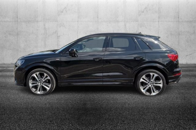 Audi Q3 35 TDI quattro S tronic S line edition - foto 3 di 4
