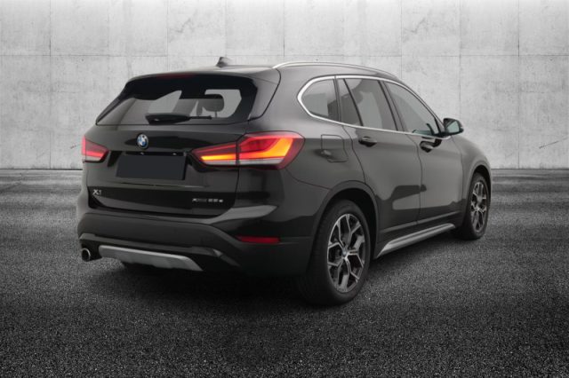 BMW X1 xDrive25e xLine - foto 2 di 4