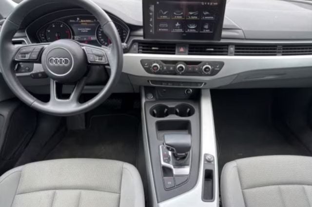 Audi A4 Avant 30 TDI/136 CV S tronic - foto 3 di 4