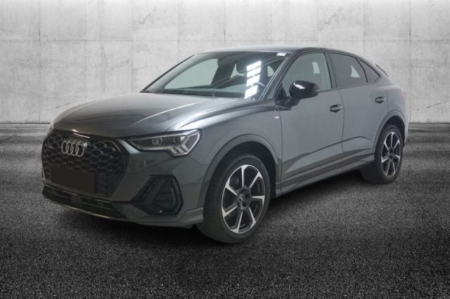 Audi Q3 SPB 35 TDI quattro S tronic S line edition, del 2022, 40.999 km, in vendita a Pieve Di Cento (BO)