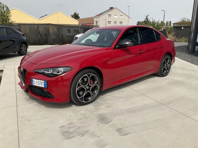 Alfa Romeo Giulia 2.2 Turbodiesel 210 CV AT8 AWD Q4 Veloce - foto 3 di 4