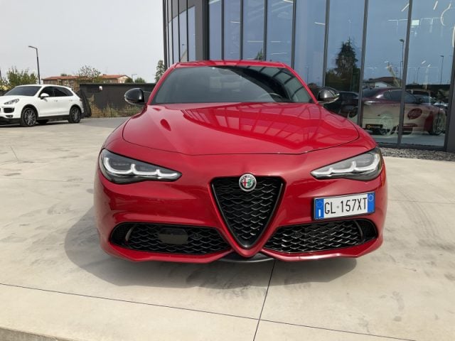Alfa Romeo Giulia 2.2 Turbodiesel 210 CV AT8 AWD Q4 Veloce - foto 2 di 4