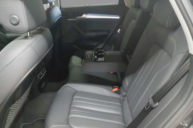 Audi Q5 SPB 40 TDI quattro S tronic S line - foto 4 di 4