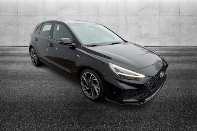 Hyundai i30 1.5 T-GDI DCT 48V 5 porte N-Line - foto 2 di 4