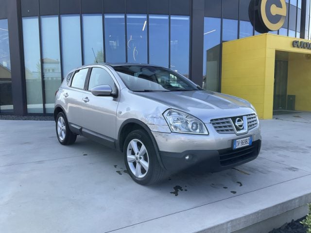 Nissan Qashqai 1.5 dCi Acenta, del 2009, 249.500 km, in vendita a Pieve Di Cento (BO)