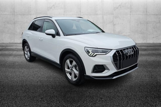 Audi Q3 35 TFSI S tronic Business Advanced usato a PIEVE DI CENTO