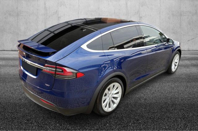 Tesla Model X 75kWh Dual Motor - foto 4 di 4