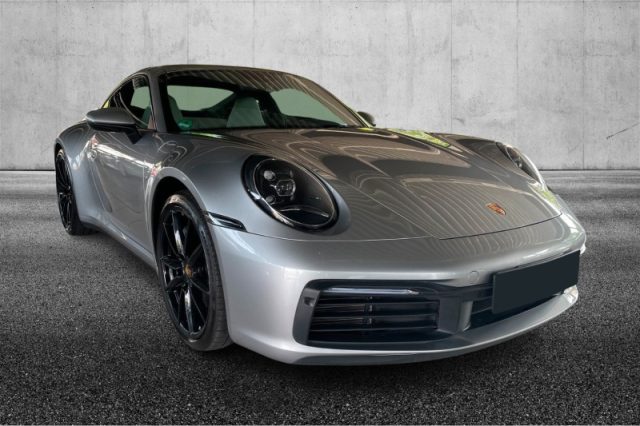 Porsche 911 Carrera - foto 2 di 4