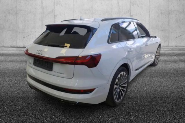 Audi e-tron 55 quattro S line edition - foto 3 di 4
