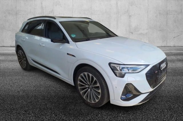 Audi e-tron 55 quattro S line edition - foto 2 di 4