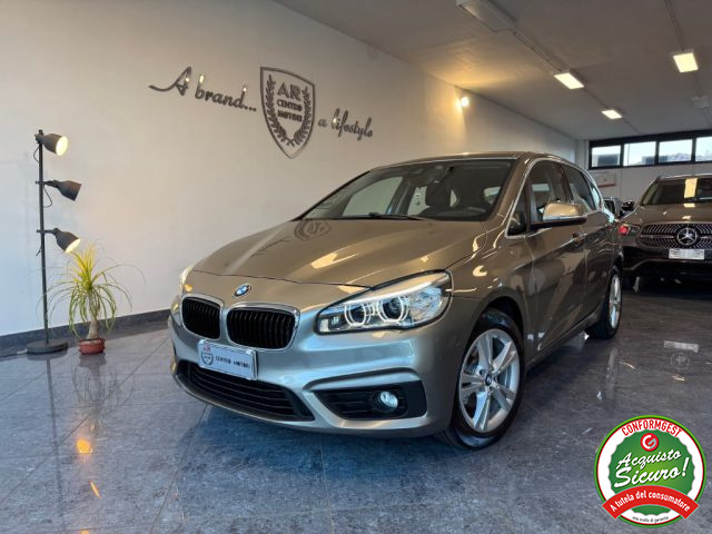 BMW 216 d Active Tourer Sport Naavi Led Full Opt - foto 2 di 4