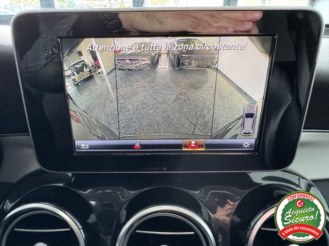 Mercedes-Benz GLC 220 d 4Matic AMG Premium Full Led Pedane, del 2016, 209.500 km, in vendita a Giugliano In Campania (NA)