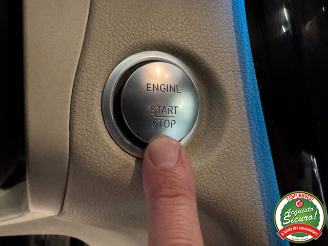 Mercedes-Benz GLC 220 d 4Matic Coupé Sport Led 360° Full Opt, del 2019, 179.500 km, in vendita a Giugliano In Campania (NA)