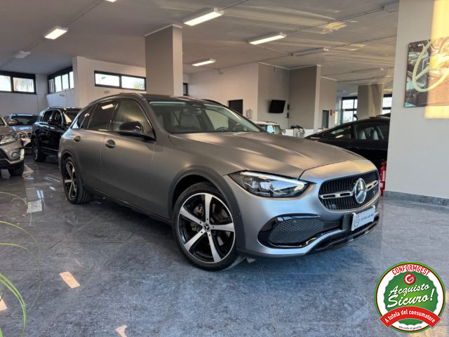 Mercedes-Benz C 220 d 4Matic Premium All-Terrain Tetto Full Opt - foto 3 di 4