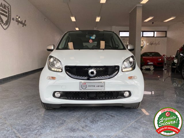 smart forTwo 70 1.0 twinamic Automatica Passion - foto 4 di 28