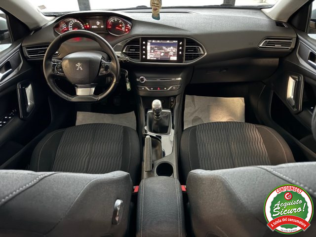 Peugeot 308 BlueHDi 120CV SW Allure Navi Led Full Opt, del 2016, 159.500 km, in vendita a Giugliano In Campania (NA)