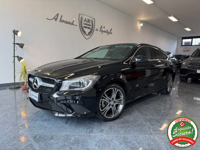 Mercedes-Benz CLA 200 d S.W. Automatic Sport Edition Cerchi 18" usato a GIUGLIANO IN CAMPANIA