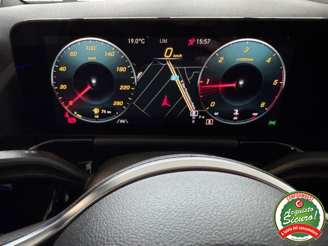 Mercedes-Benz GLA 200 d Automatic Sport Plus Night Pack Led Full Opt usato a GIUGLIANO IN CAMPANIA