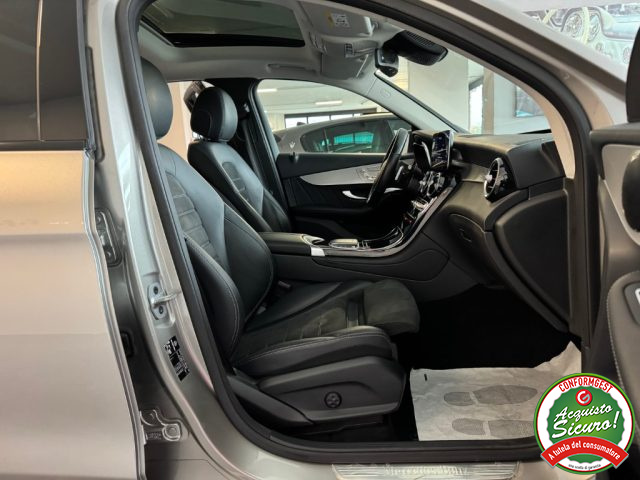 Mercedes-Benz GLC 220 d 4Matic Premium Plus Tetto Night Full Opt, del 2022, 169.000 km, in vendita a Giugliano In Campania (NA)