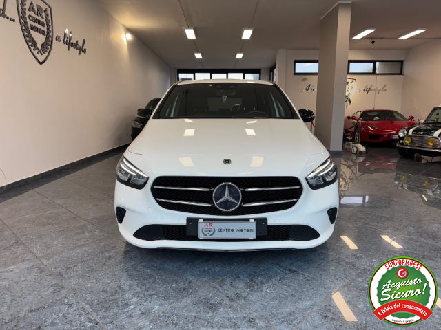 Mercedes-Benz B 180 d Sport Plus Cockpit Night led Full Opt - foto 2 di 4