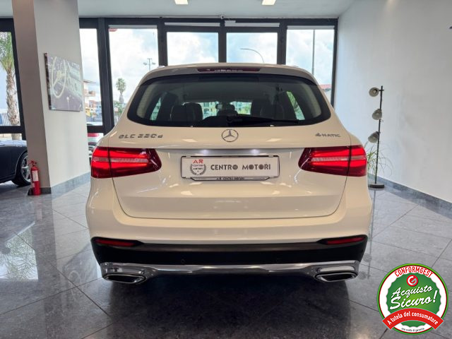 Mercedes-Benz GLC 220 d 4Matic Sport Pedane Fari Led Stupenda usato a GIUGLIANO IN CAMPANIA
