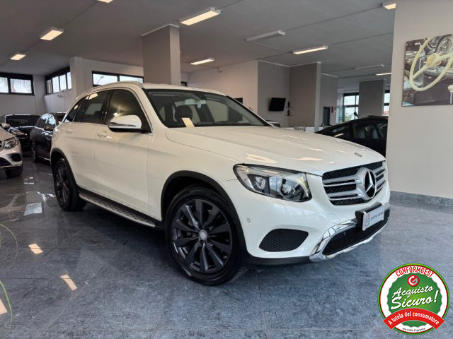 Mercedes-Benz GLC 220 d 4Matic Sport Pedane Fari Led Stupenda - foto 3 di 4