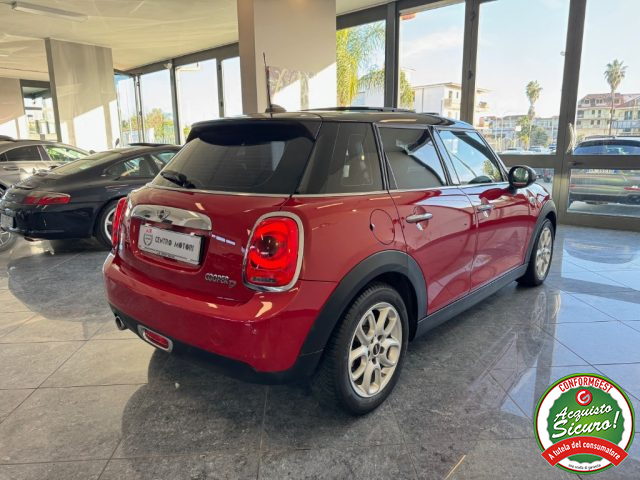 MINI Cooper D 1.5 D Boost 5p Autom Tetto Navi Led Full Opt - foto 4 di 4