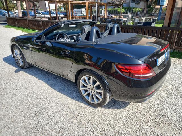 Mercedes-Benz SLC 180 Sport AUTOM-PELLE-NAVI-PDC-RETROC-GOMMATA usato a ROMA