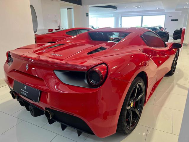Ferrari 488 Spider | FERRARI APPROVED| AFS| LIFT| LEDS - foto 3 di 4