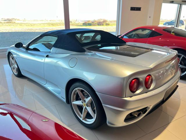 Ferrari 360 Spider F1 - foto 3 di 4