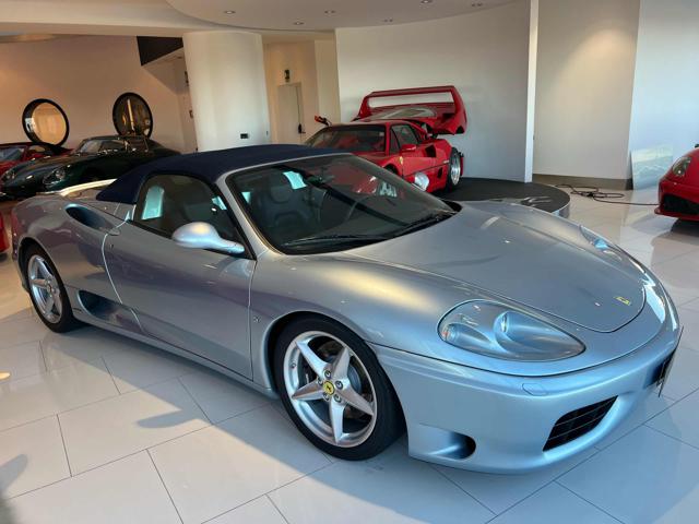 Ferrari 360 Spider F1 - foto 2 di 4