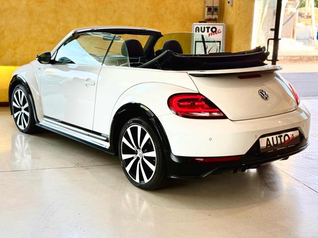 Volkswagen Maggiolino Cabrio 1.4 TSI DSG R-Line BlueMotion Technology - foto 4 di 4