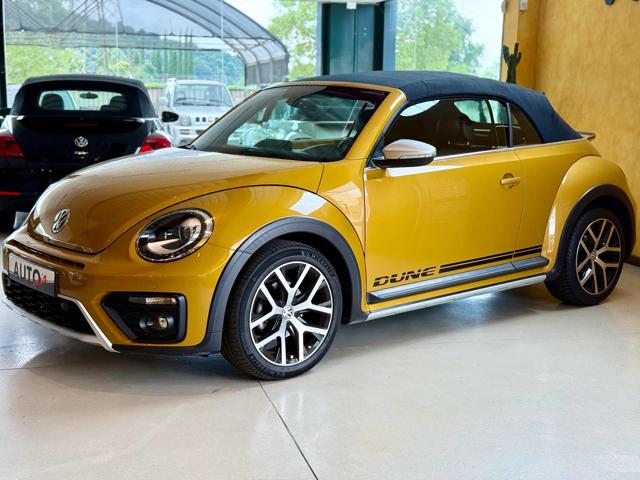Volkswagen Maggiolino Cabrio 1.4 TSI Dune BlueMotion Technology - foto 3 di 4