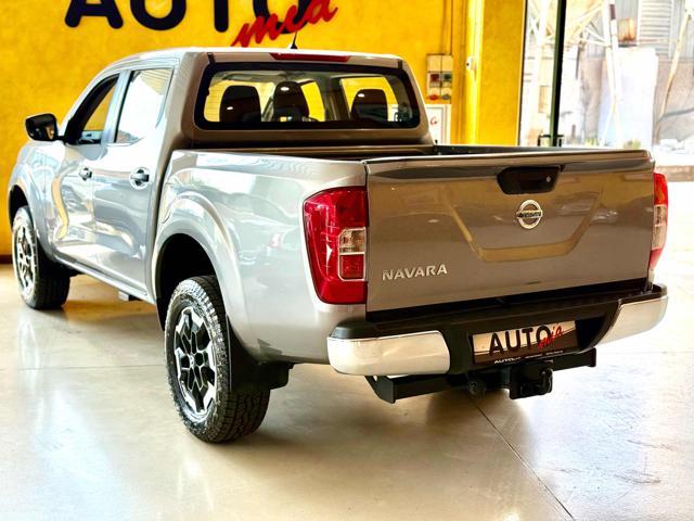 Nissan Navara 2.3 dCi 4WD Double Cab Acenta - foto 4 di 4