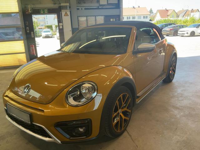 Volkswagen Maggiolino Cabrio 1.4 TSI Dune BlueMotion Technology usato a MONTICELLI BRUSATI