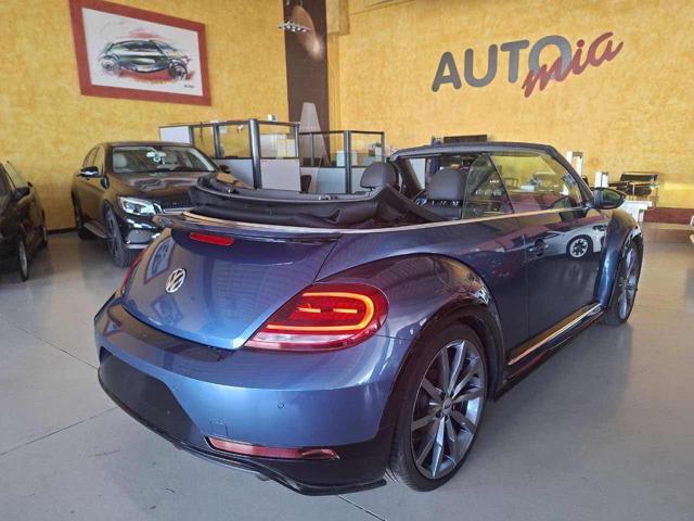 Volkswagen Maggiolino Cabrio 1.4 TSI DSG R-Line BlueMotion Technology - foto 2 di 4