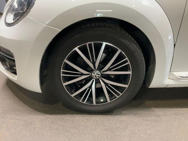 Volkswagen Maggiolino Cabrio 1.2 TSI Sound - foto 4 di 4