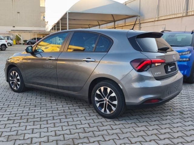 Fiat Tipo 1.3 Mjt 5 porte City Life Full Led - foto 2 di 4