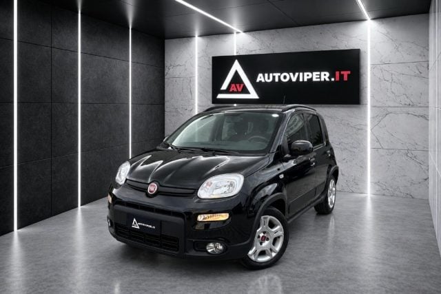 Fiat Panda 1.0 FireFly S&S Hybrid City Cross, del 2023, 26.595 km, in vendita a Afragola (NA)