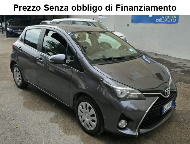 Toyota Yaris 1.4 D-4D 5 porte Cool usato a AFRAGOLA