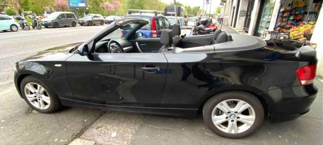 BMW 120 d Cabrio Futura AUTOMATICA NAVY usato a MILANO