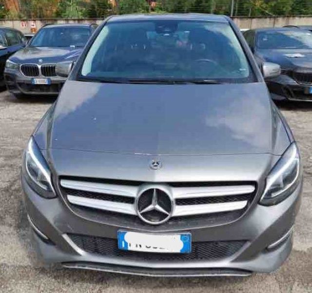 Mercedes-Benz B 180 d Automatic Executive NAVIGATORE usato a MILANO