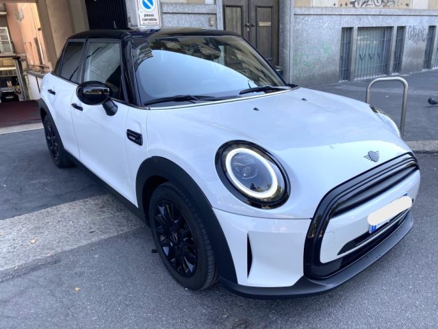 MINI Cooper 1.5 Cooper Camden 5 porte AUTOMATICA - foto 3 di 4