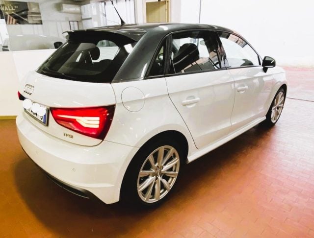 Audi A1 1.0 TFSI ultra S tronic Sport S-LINE OK NEOPATENTA - foto 4 di 4