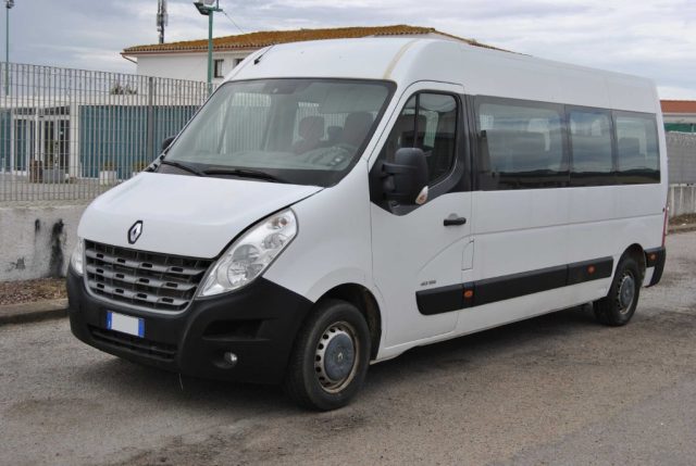Renault Master T35 2.3 dCi/125 PL 125CV 16 POSTI usato a OLBIA