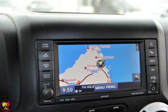 Jeep Wrangler Unlimited 2.8 CRD DPF X Auto, del 2015, 123.000 km, in vendita a Olbia (OT)