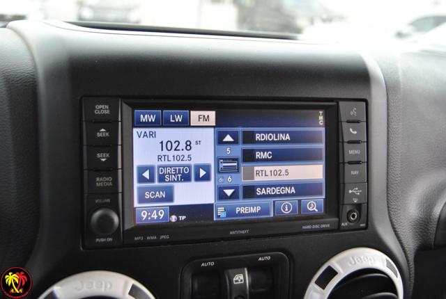 Jeep Wrangler Unlimited 2.8 CRD DPF X Auto, del 2015, 123.000 km, in vendita a Olbia (OT)