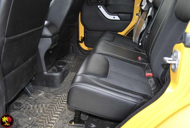 Jeep Wrangler Unlimited 2.8 CRD DPF X Auto, del 2015, 123.000 km, in vendita a Olbia (OT)